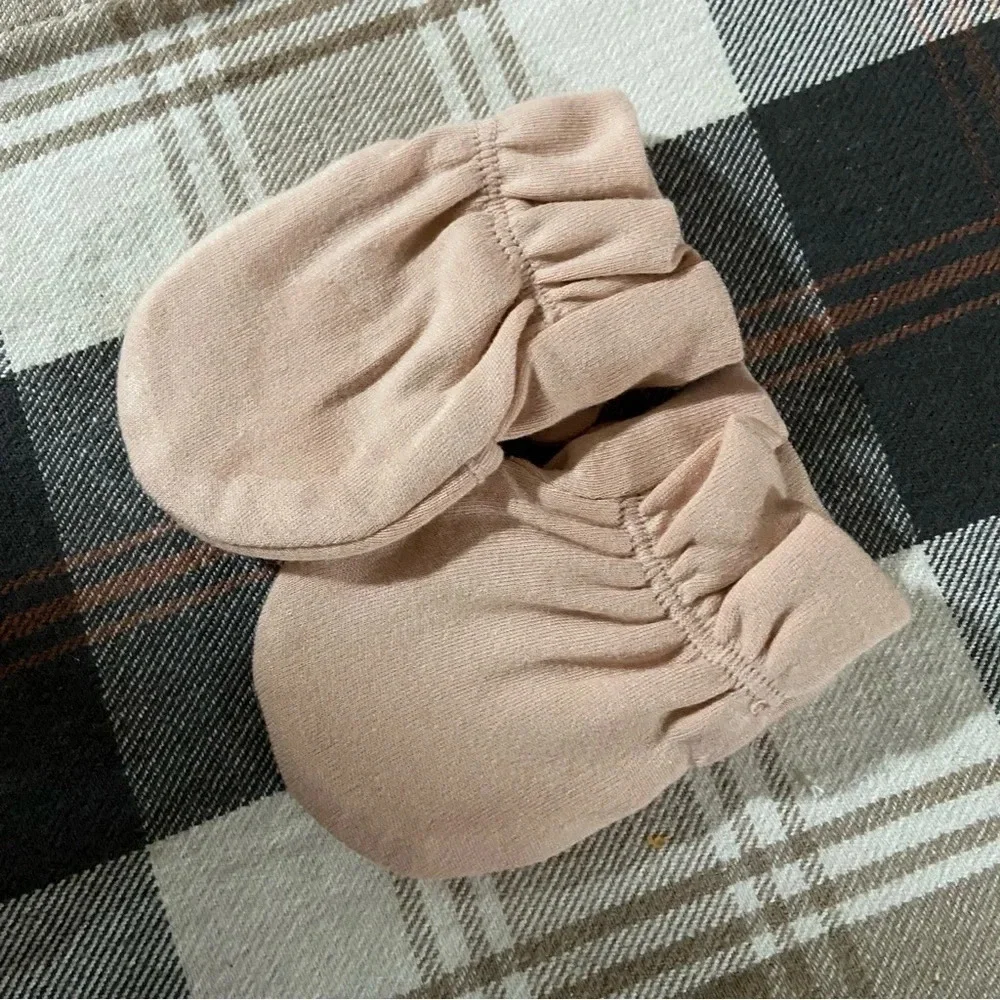 Organic Goumi Baby Mitts, Anti-Scratch 0-3mth Mittens Soft Stay-On Mitts NEW